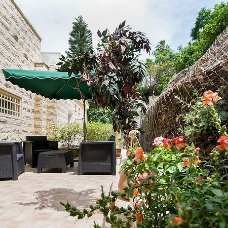 Casa De Aharon Apartments Haifa Luaran gambar