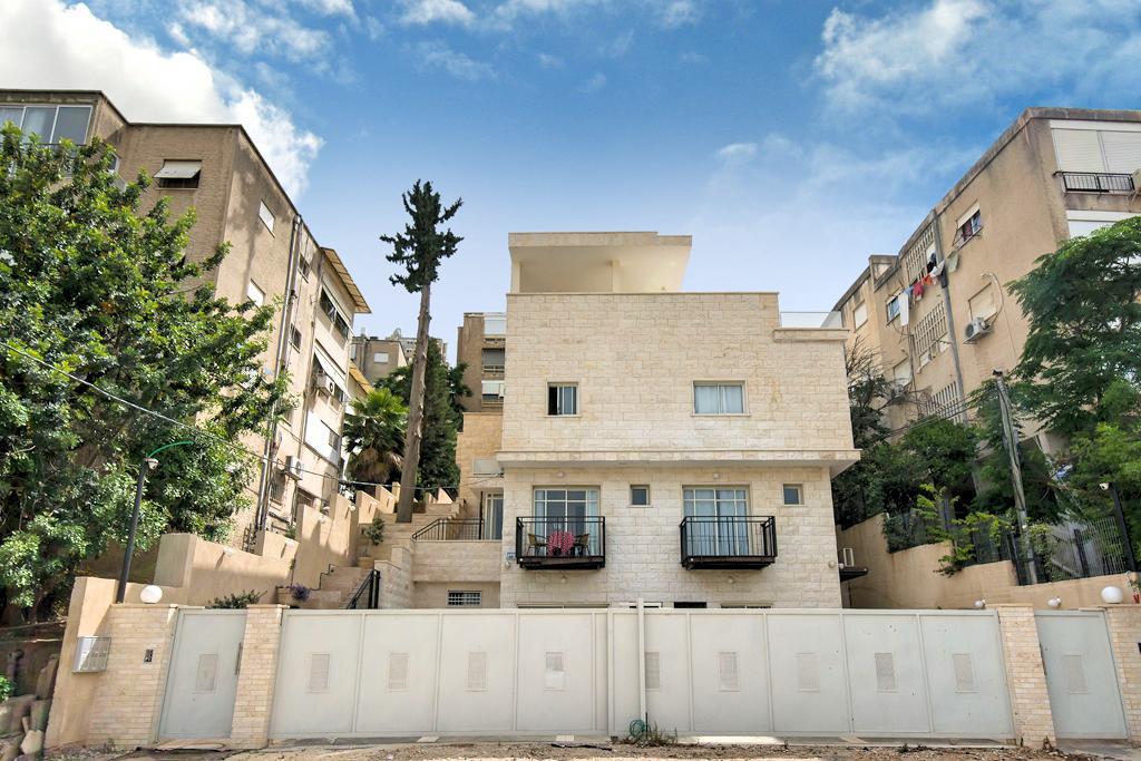 Casa De Aharon Apartments Haifa Luaran gambar